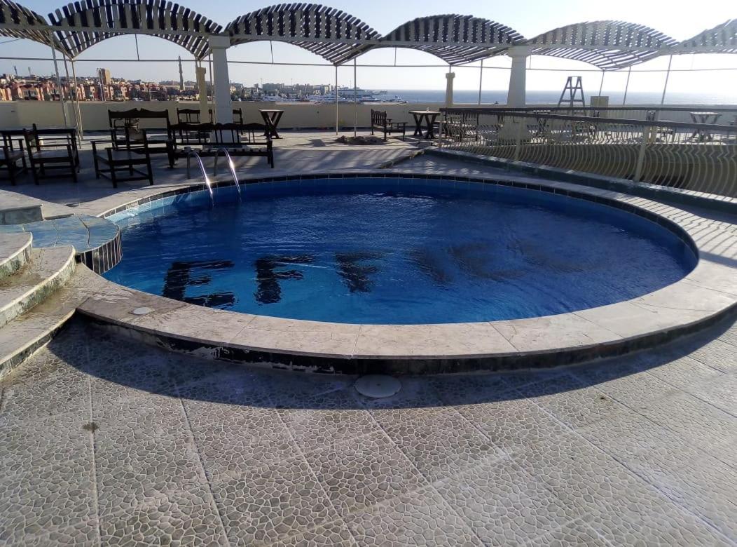 Eiffel Hotel Hurghada Exteriör bild