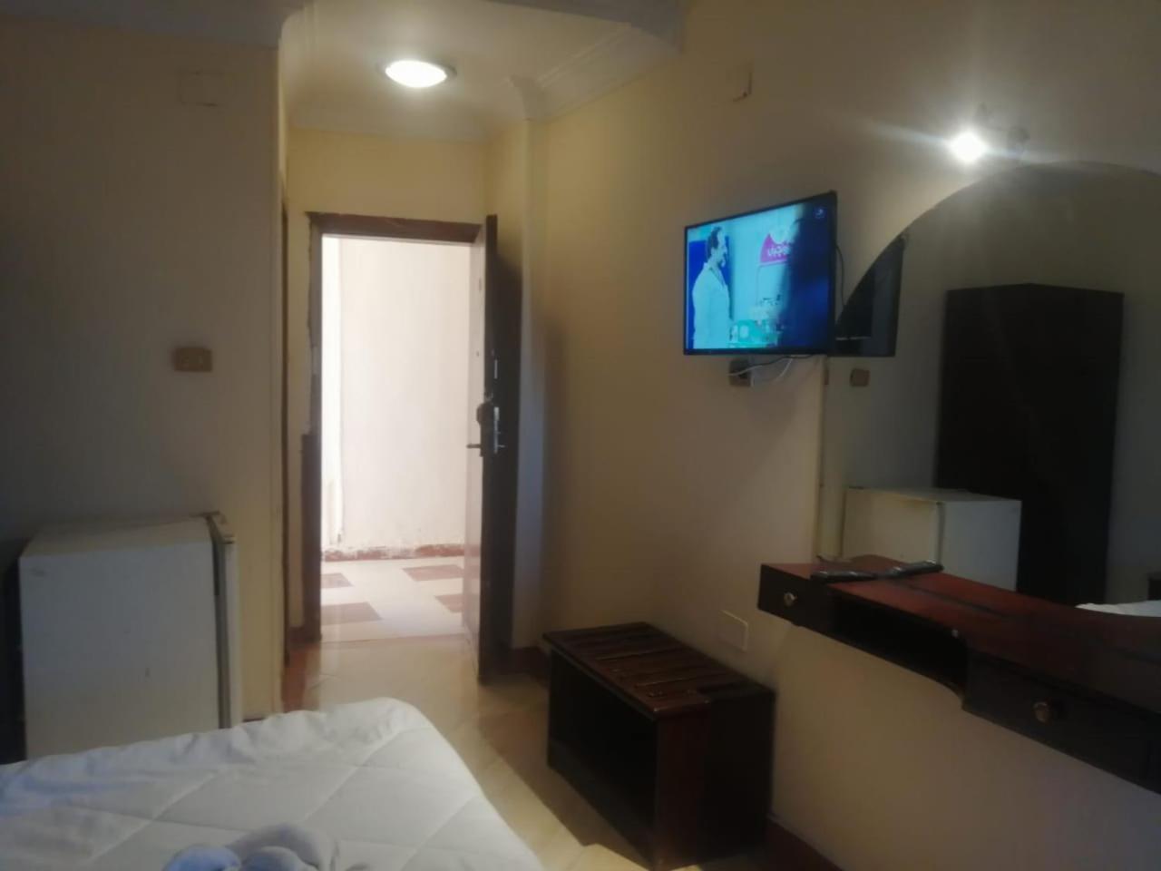 Eiffel Hotel Hurghada Exteriör bild